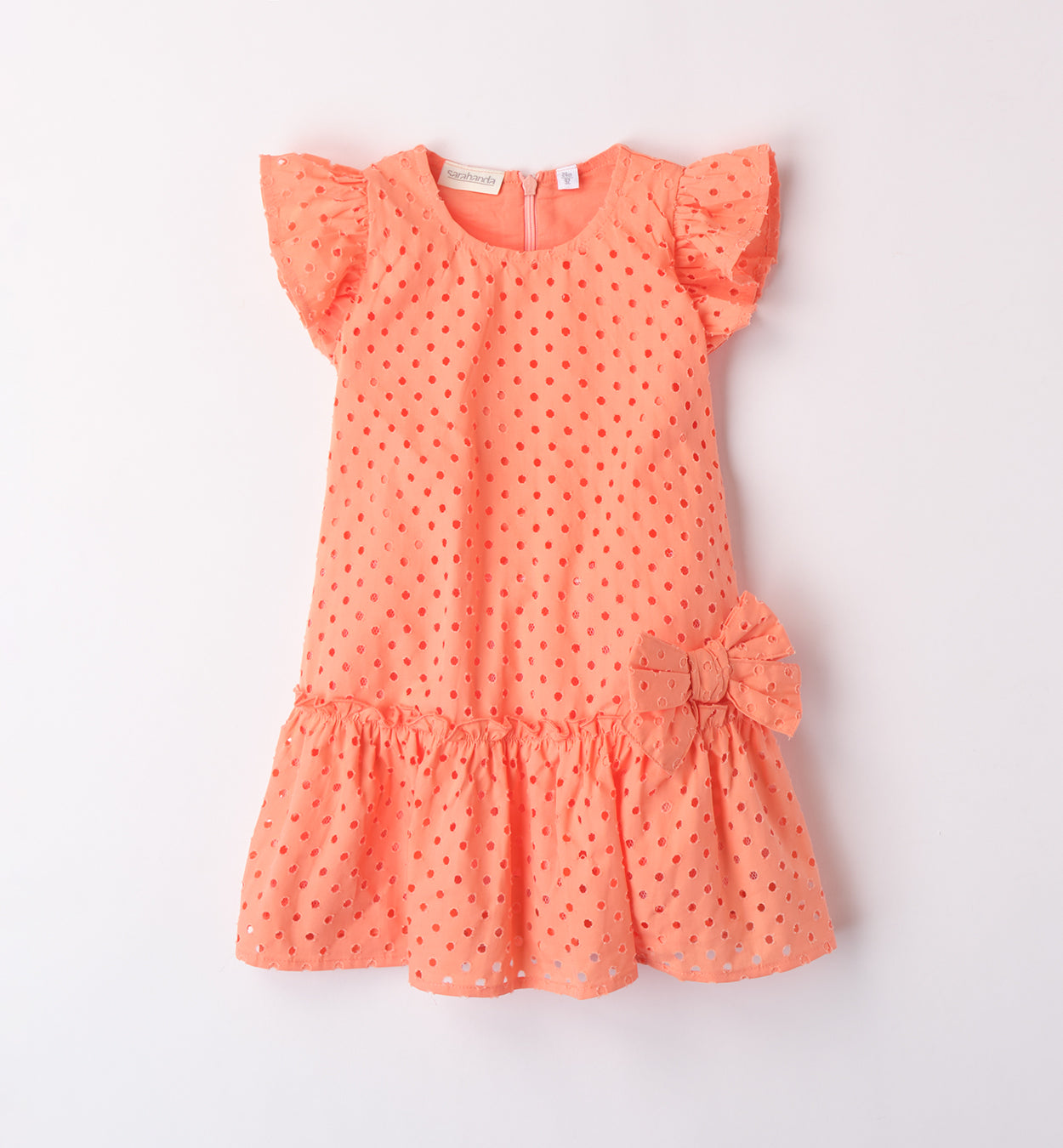 Sarabanda Kleid mit Lochmuster & Volants – Peach