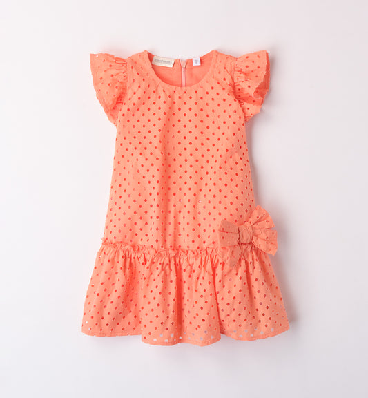 Sarabanda Kleid mit Lochmuster & Volants – Peach