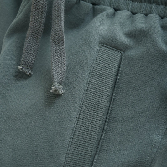 Enfant Jogginghose in Grün Mokkini Kindermode Gesperrt