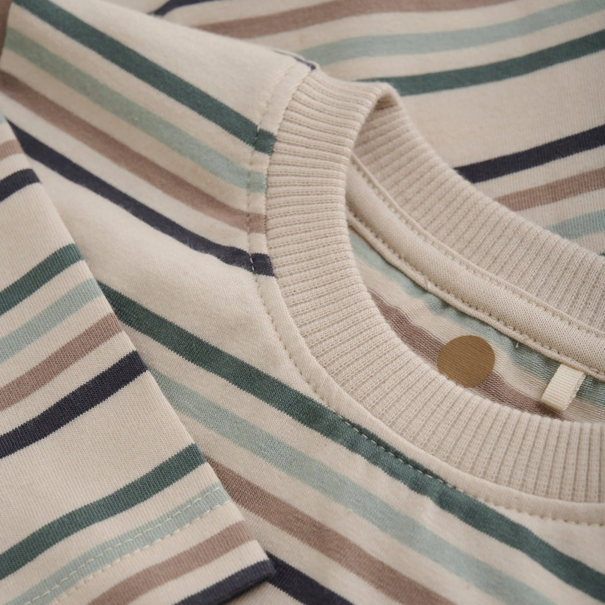 Enfant Langarmshirt mit Streifenmuster Mokkini Kindermode Gesperrt