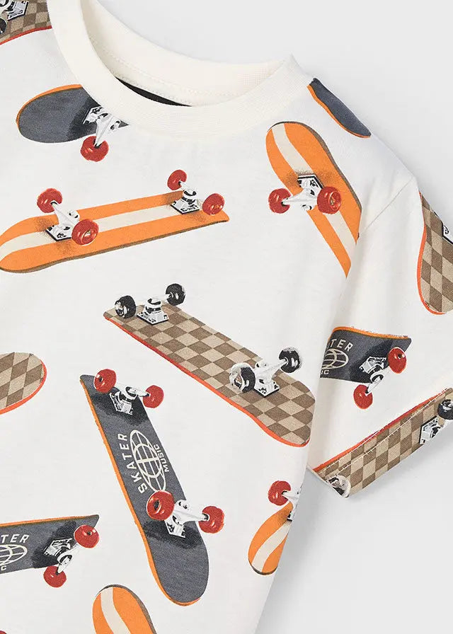 Mayoral T-Shirt mit lebendigem Skateboard-Motiv Mokkini Kindermode T-Shirt