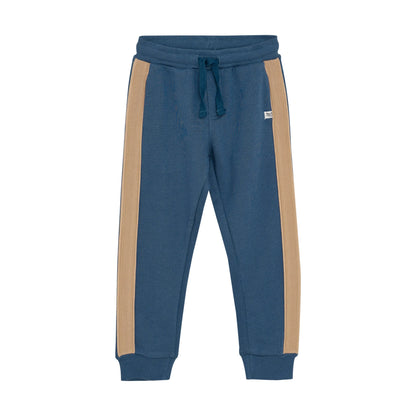 Noppies Jogginghose in Blau & Beige – sportlich & bequem Mokkini Kindermode Jogginghose