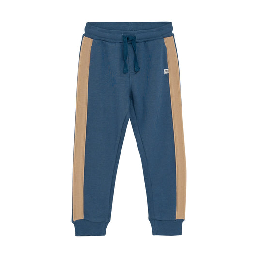 Noppies Jogginghose in Blau & Beige – sportlich & bequem Mokkini Kindermode Jogginghose