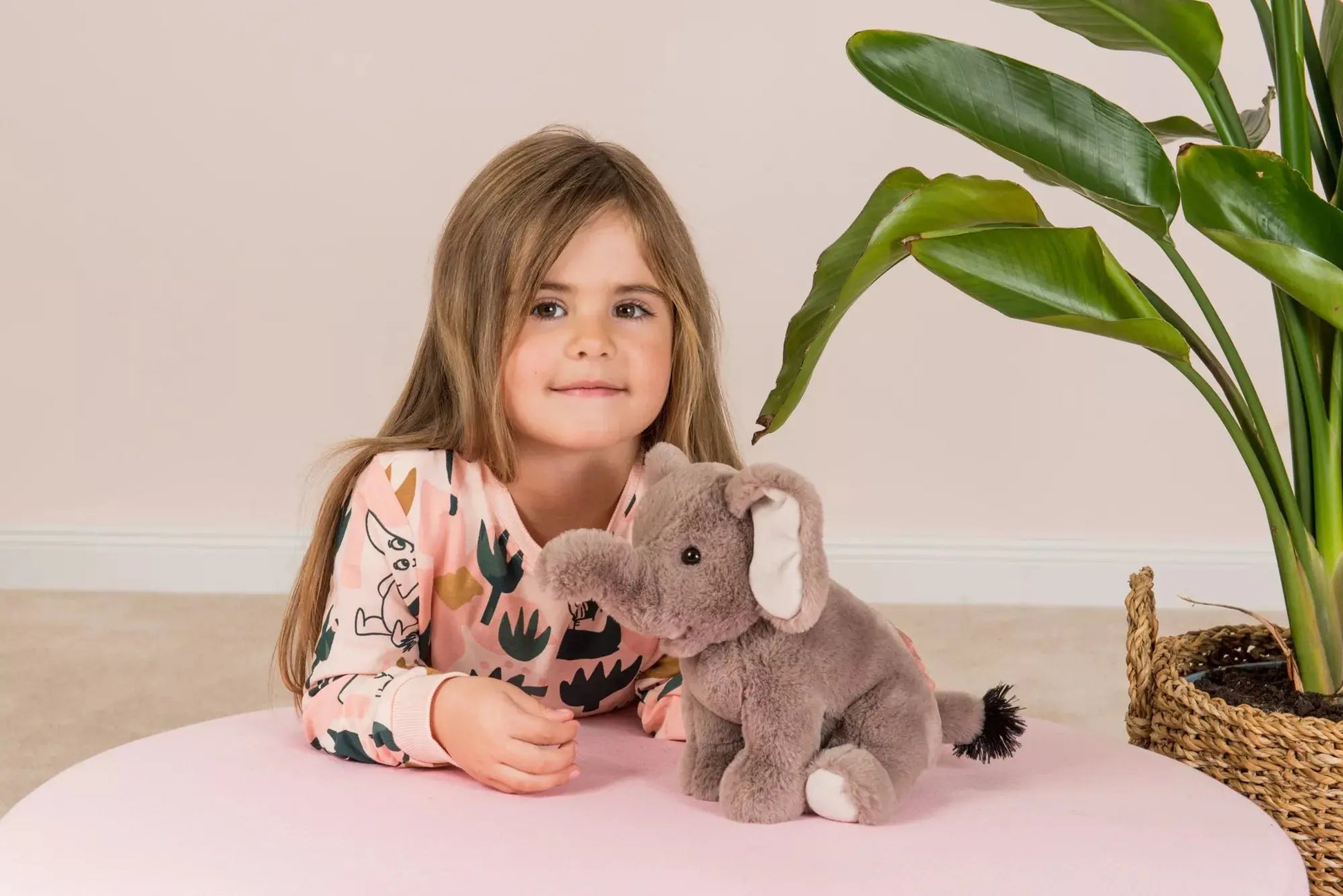 Teddy Hermann - Elefant sitzend 25 cm Mokkini Kindermode Plüschtier